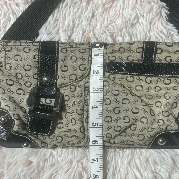 Clasic canvas messenger guess - Picture 7 of 7